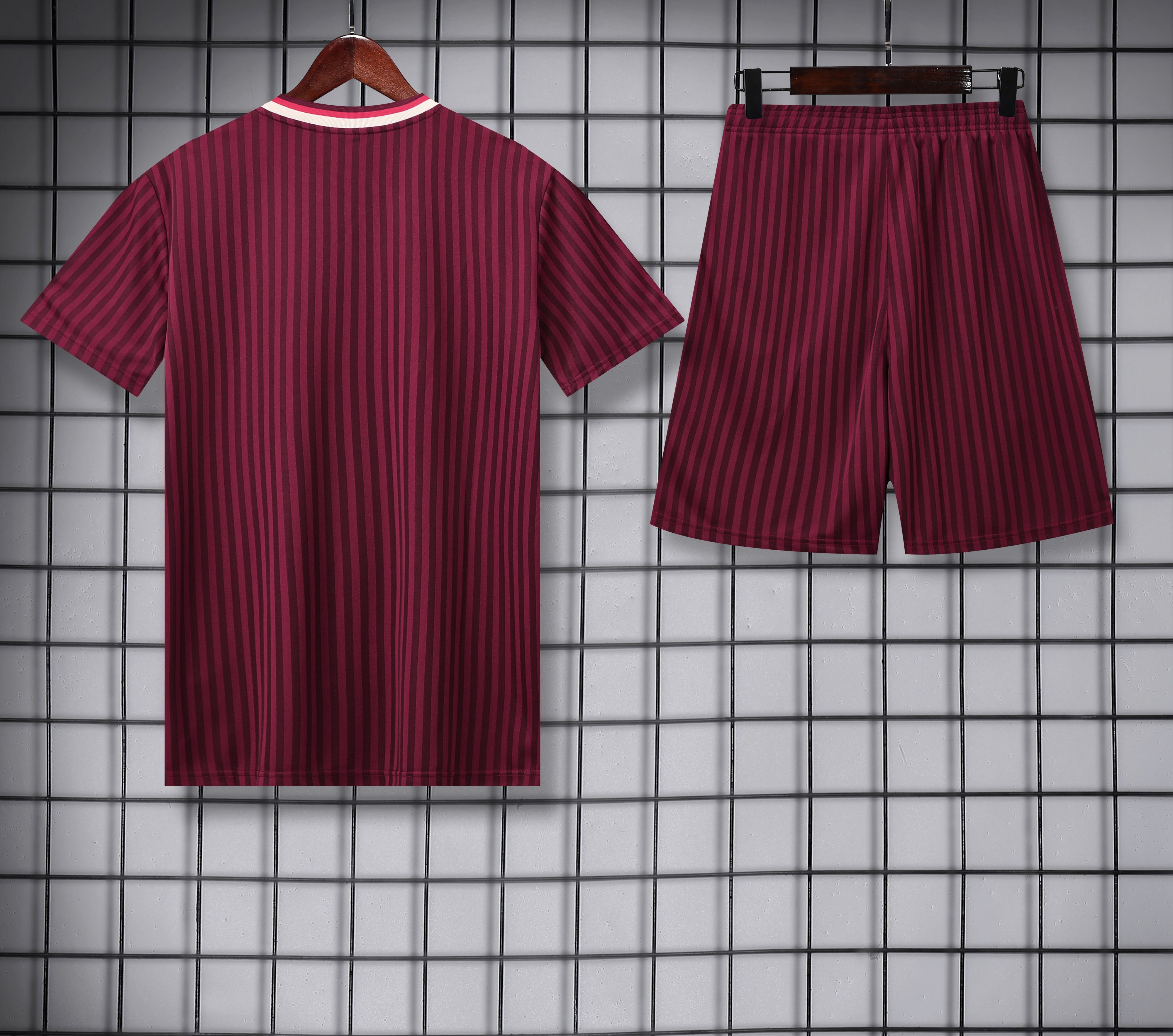 FC Bayern München - Ensemble d'entraînement Icons de terrasse